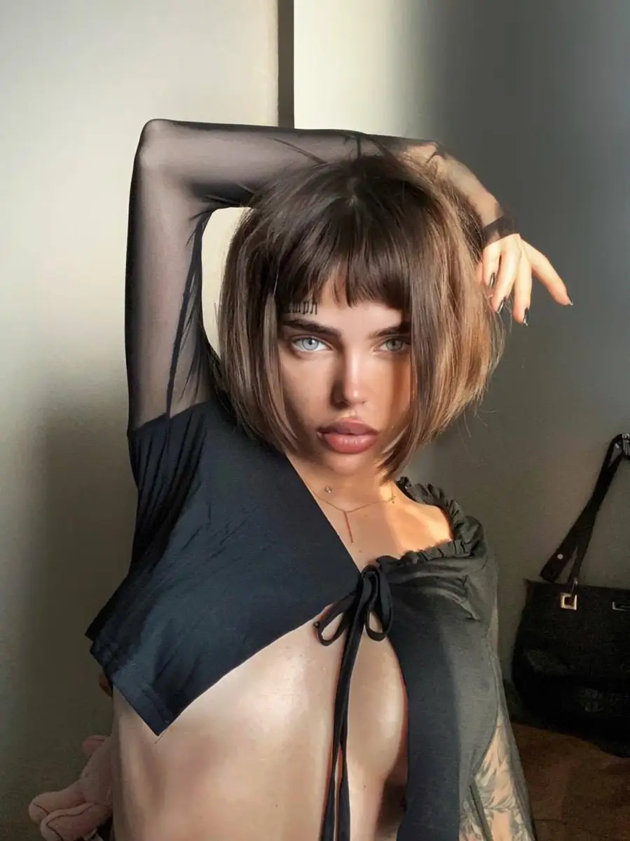 Mira escort a Parigi